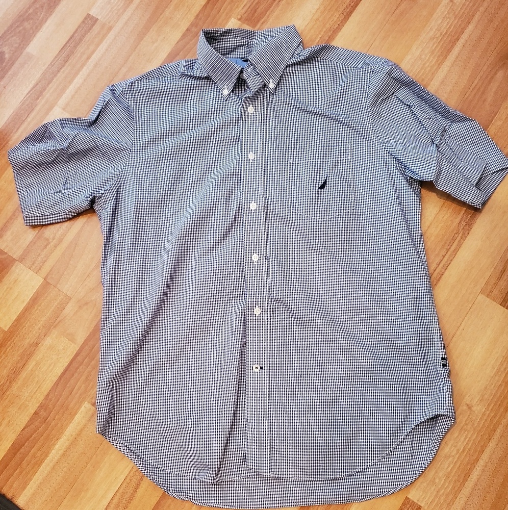 Nautica Button Down Shirt Large